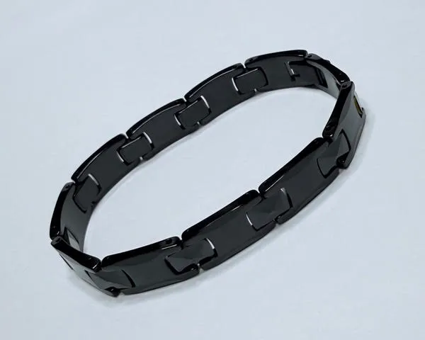Tungsten Bracelet - Black Pyramid 10mm